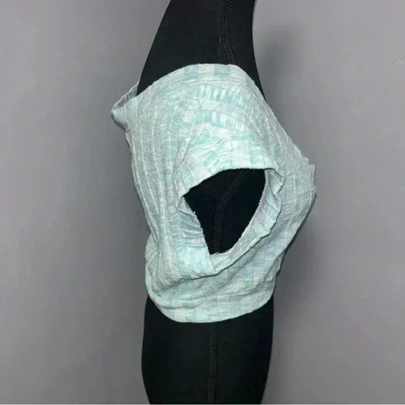 BDG  Crop Top - Picture 2 of 6